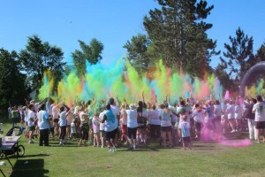 558766_10151746061784557_548270795_n